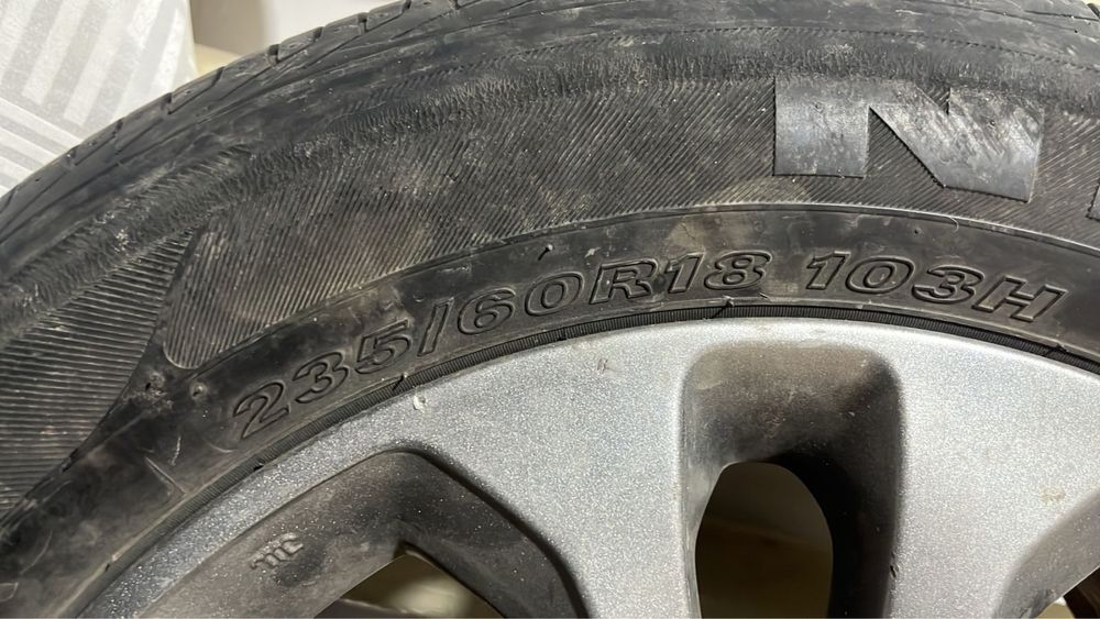 Продам шина Kia sorento