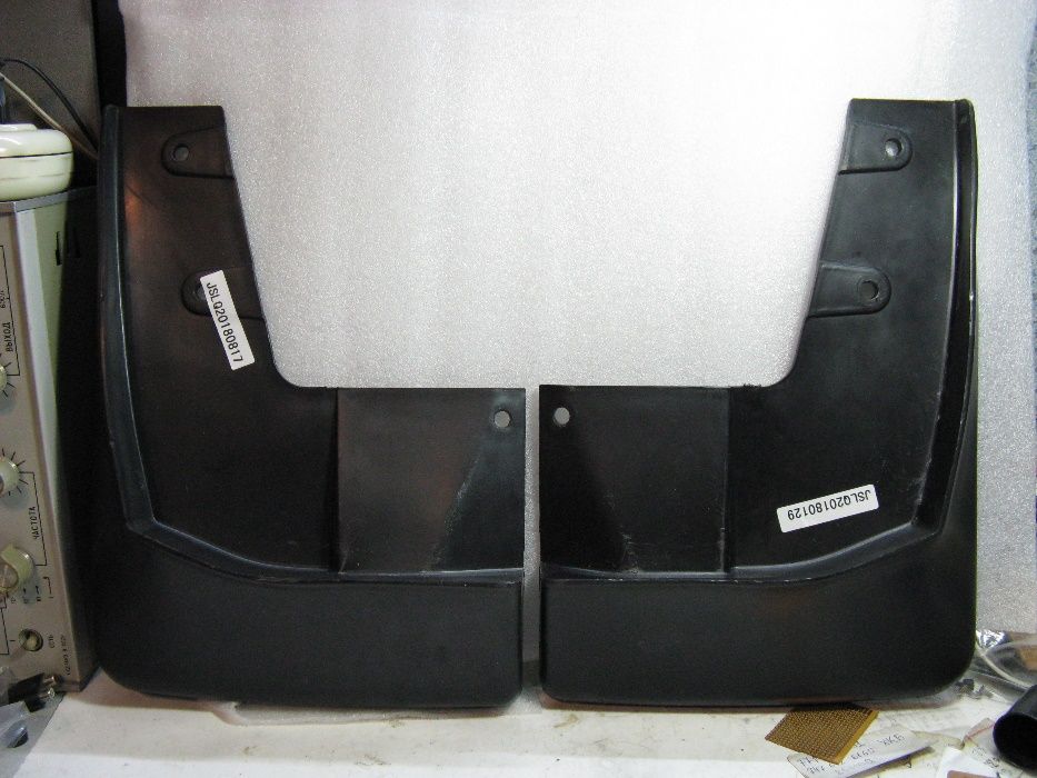 Брызговики на Аутлендер