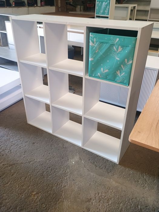 Етажерка с 12 отделения