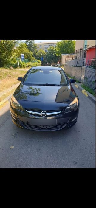 Opel Astra Primul proprietar ,mașina este cumpărată de la Opel 0km.