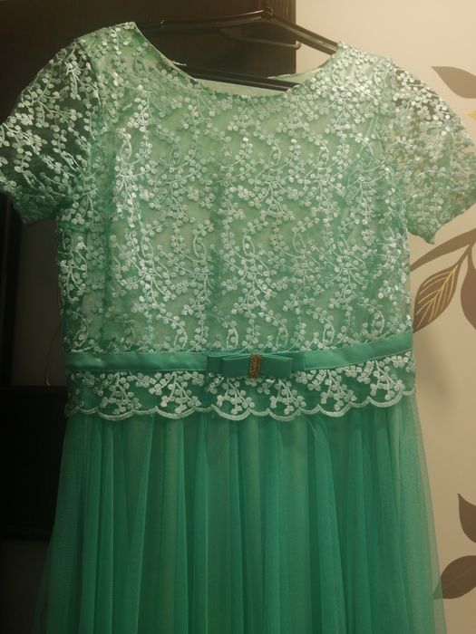 Продам платье в хорошем состоянии