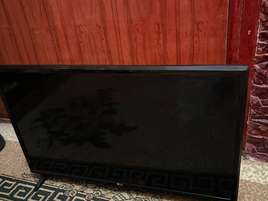Телевизор LG  бу
