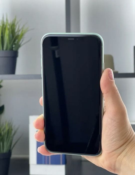 Продается Iphone 11