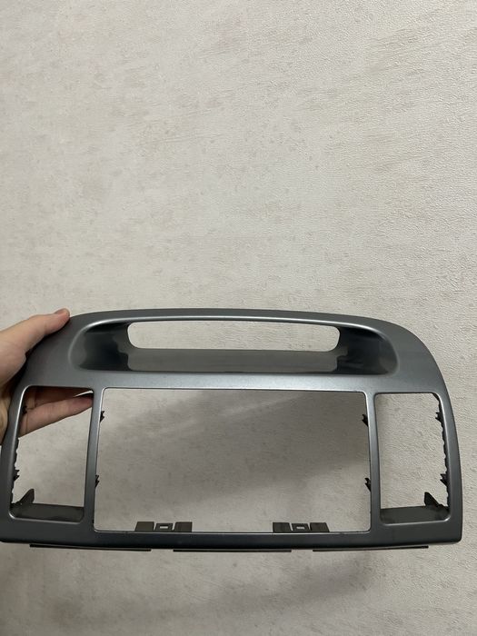 Штатный мафон камри 30