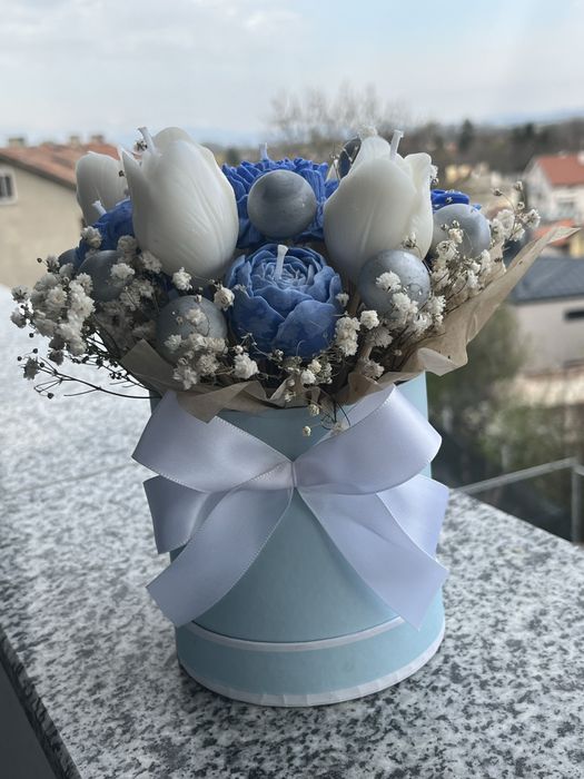 Ръчно изработени соеви свещи цветя в кутия