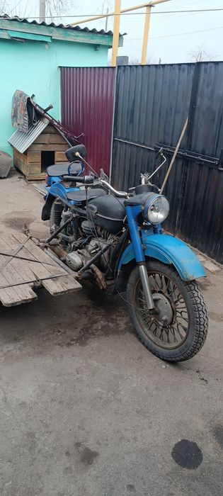 Продам мотоцикл Урал