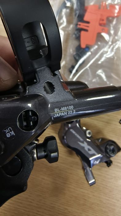 Сет Дискови Спирачки: SHIMANO DEORE XT BL-M8100/BR-M8120 Четирибутални