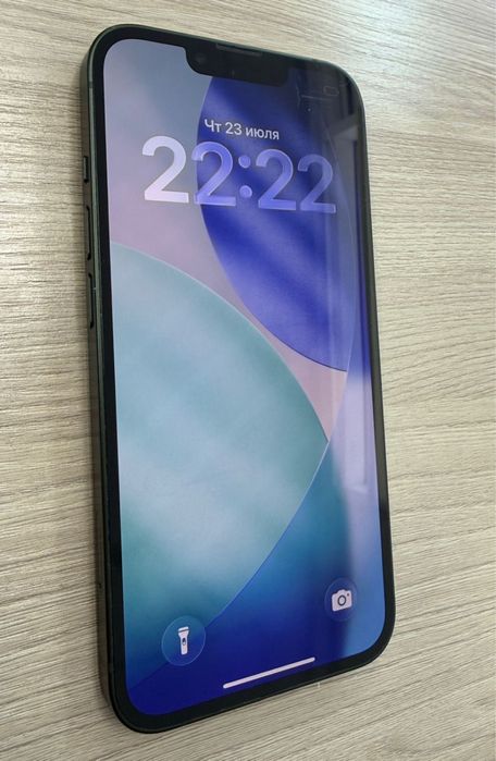 iPhone Pro Max 13-й в хорошем состоянии