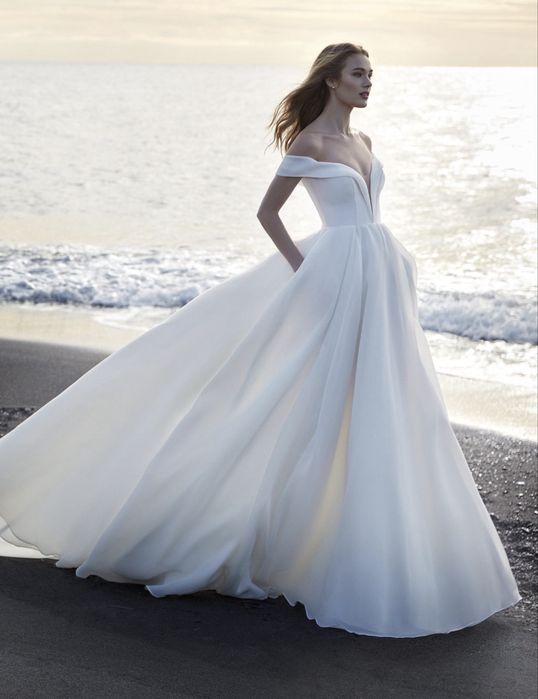 Rochie de mireasă Pronovias marimea S