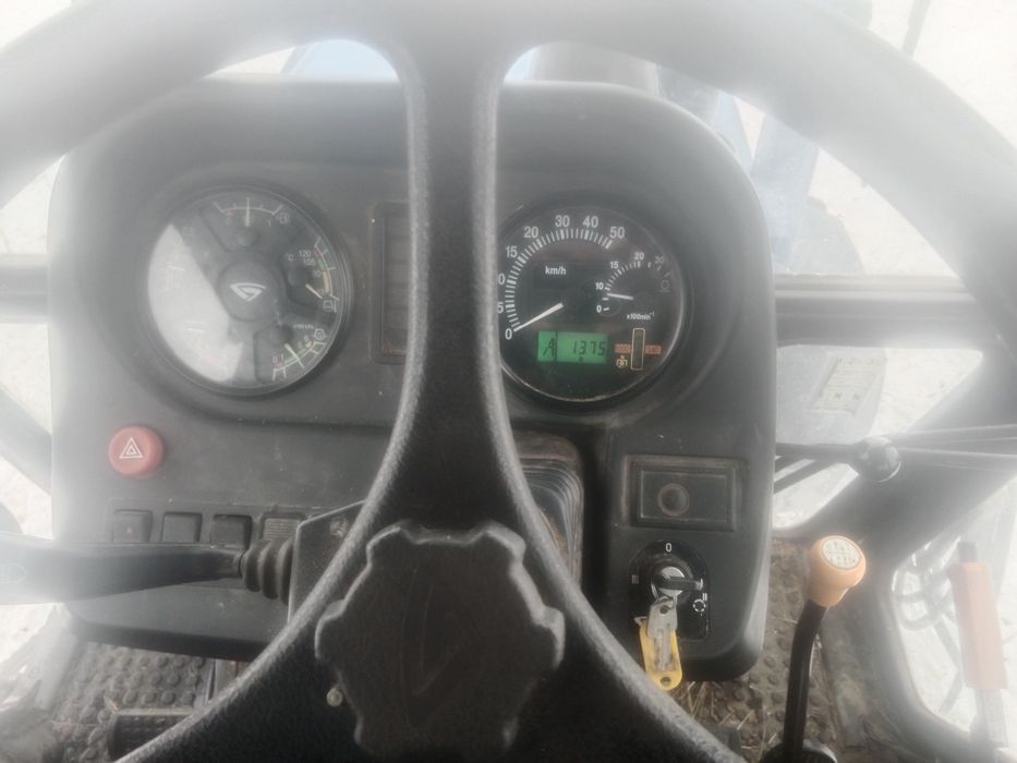 продам трактор 920М