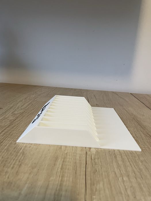 Stand PS5 pentru 10 jocuri