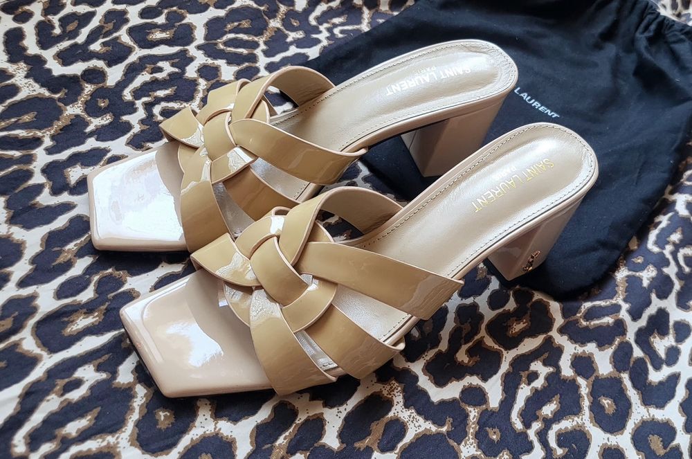 Saint Laurent ,Paris чехли н.38