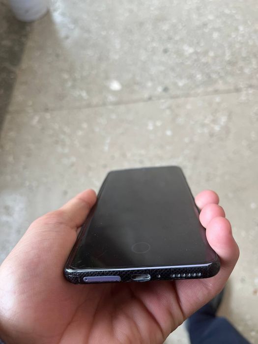 Redmi note 15  toza telefon 1 oy boʻlmadi oʻzima iph 13 oldim