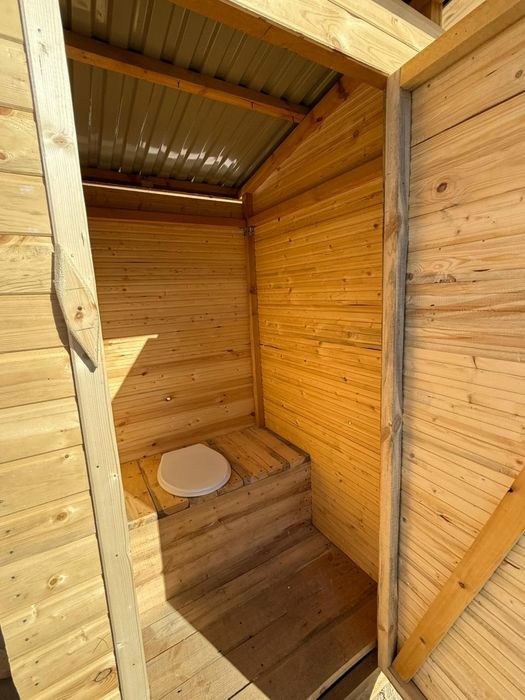 Продам уличный туалет