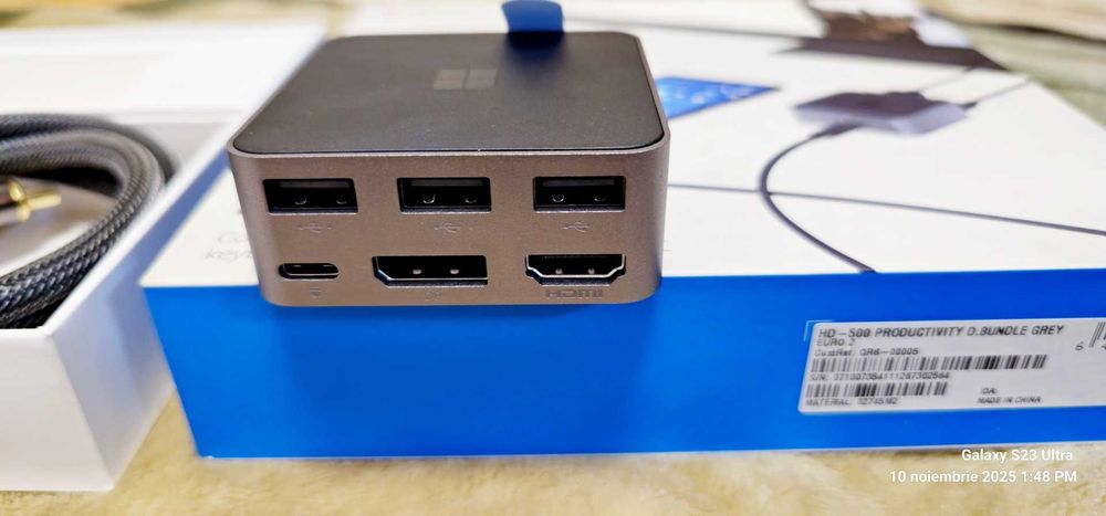 Microsoft display dock