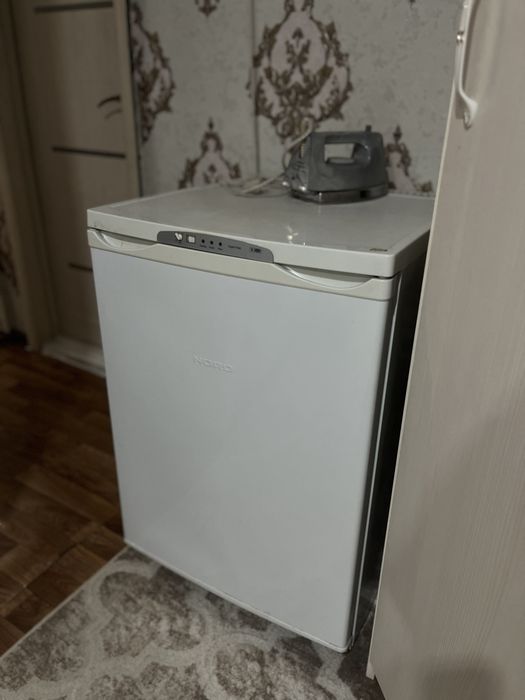 Морозильник продам