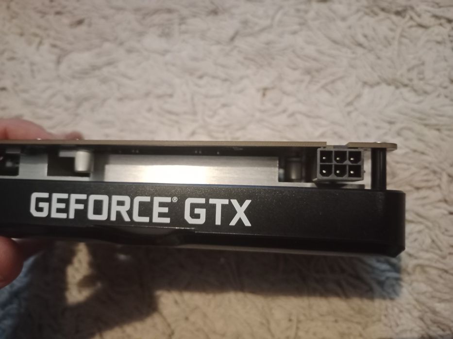 Продам видеокарту Palit GTX1650