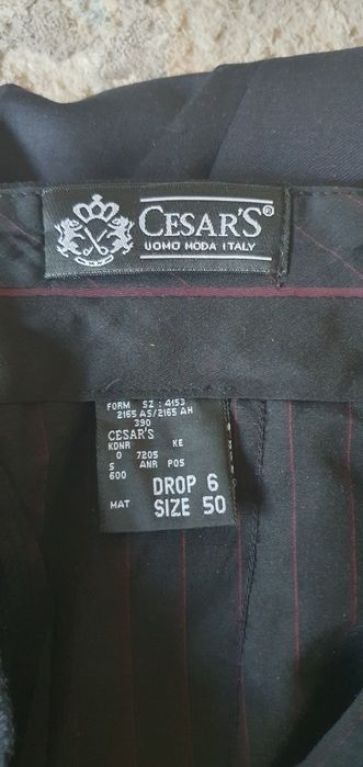 Продам кастюм двойка