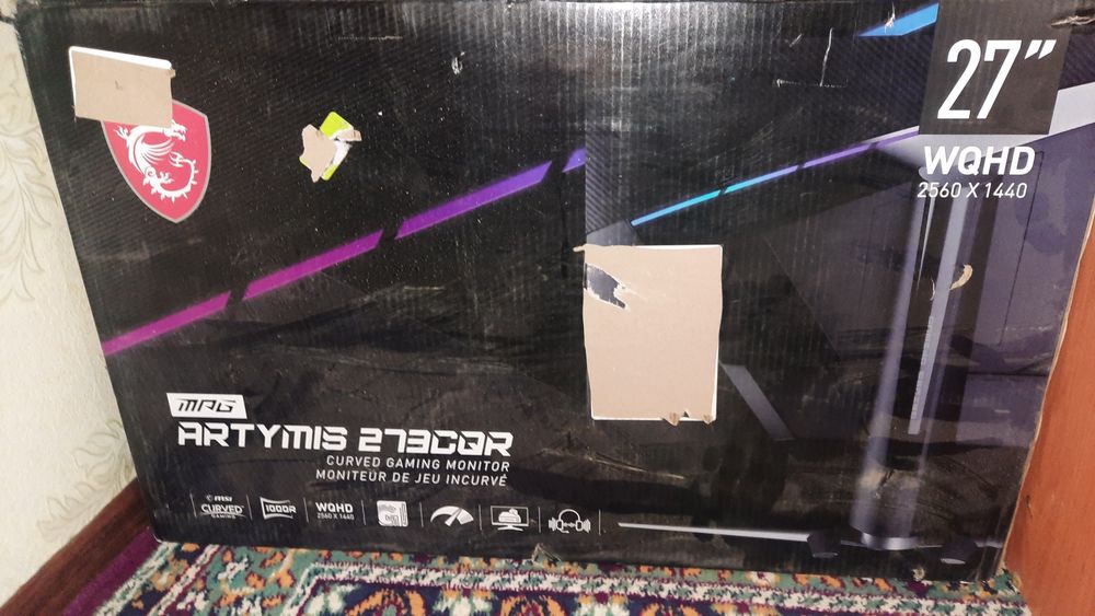 Msi ARTYMIS 27hz 2k  legendarniy