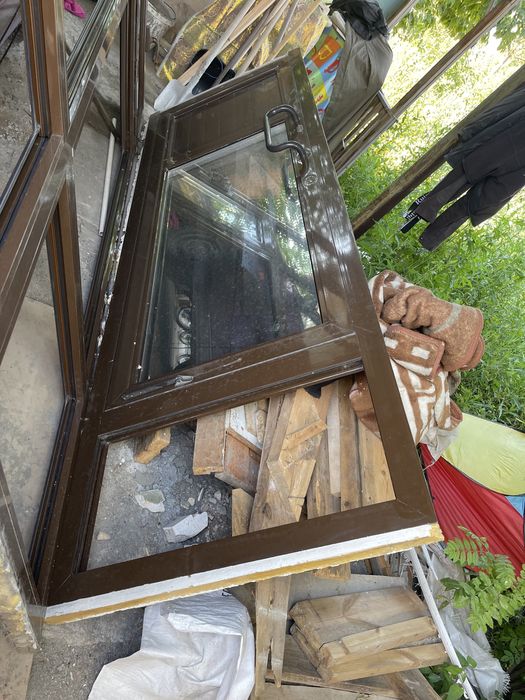 Пластиковые окна двери