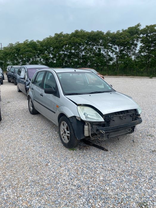 Форд фиеста 1.4 на части с. Крумово • OLX.bg