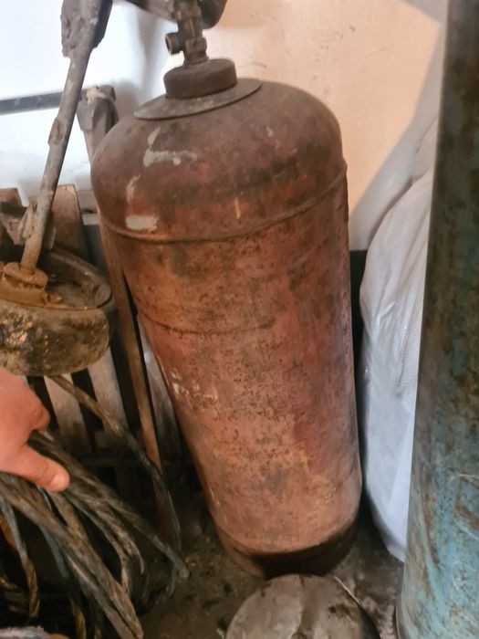 Продам пропановый баллон.