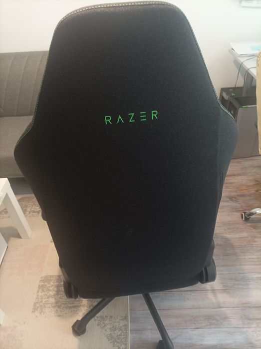 Геймърски стол Razer, номер едно в бранша със подарък игра sekiro и метална кутия!