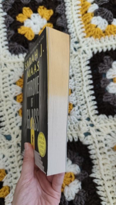 Книги на английски език, Sarah J. Maas, Stephen King