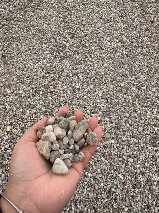Piatra concasata/ nisip natural / margaritar