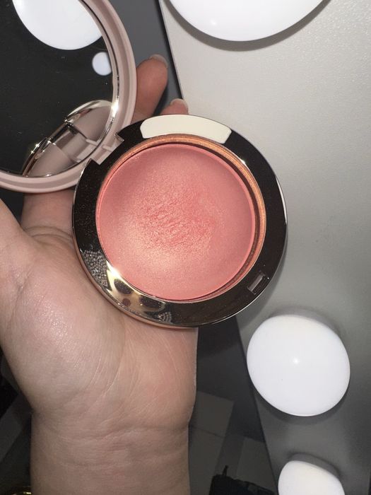 Гримове YSL, Kiko Milano, Revolution