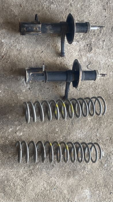 Приора заттары сатылады арзан бағаға