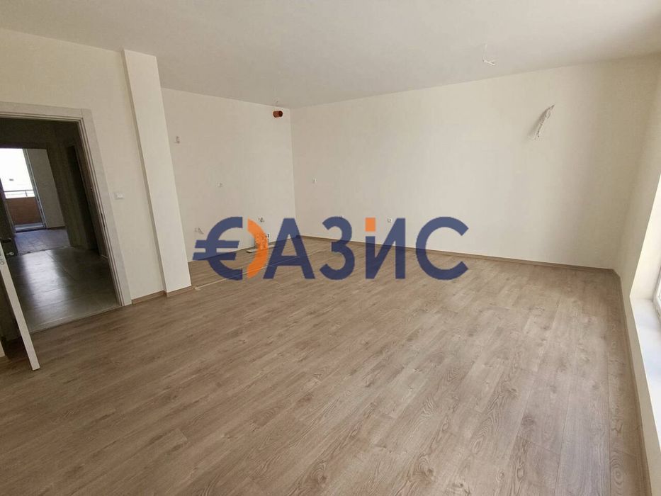 Продава се Едностаен апартамент в Поморие - 65 кв.м за 1450 €/кв.м - Снимка #2