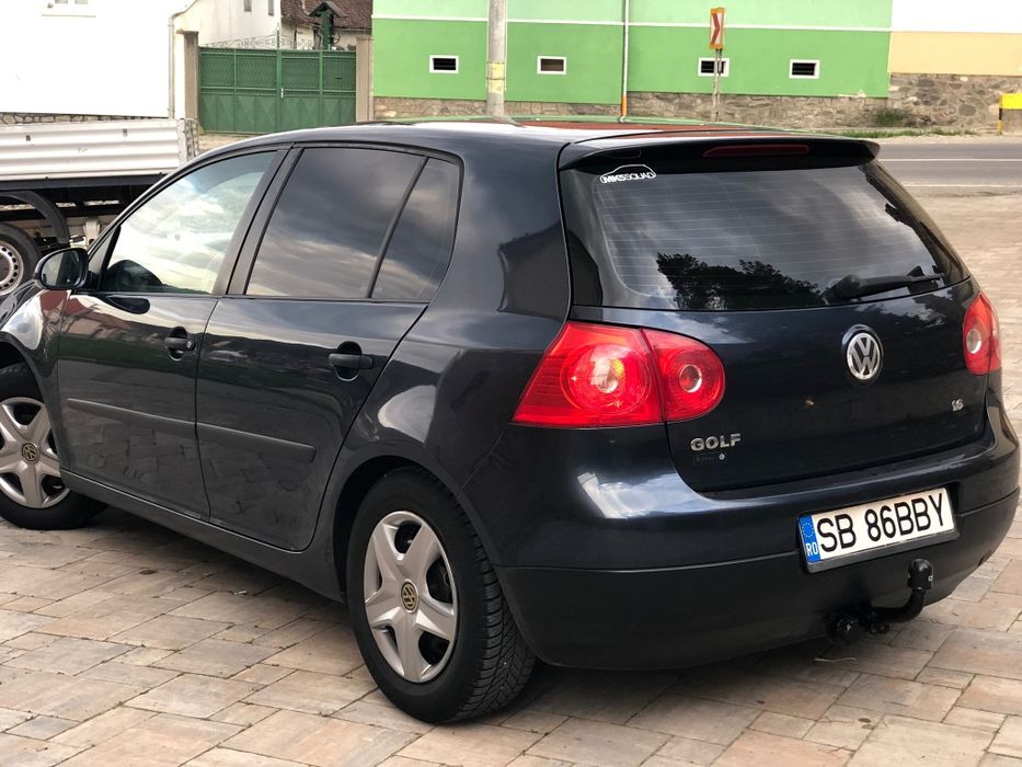 Volkswagen golf 5 1.6 benzina 2007. 190.000 km