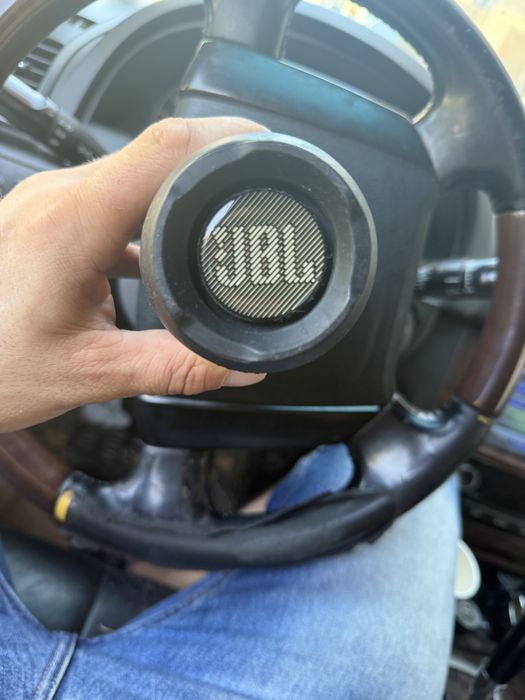 Jbl Flip 4 speaker