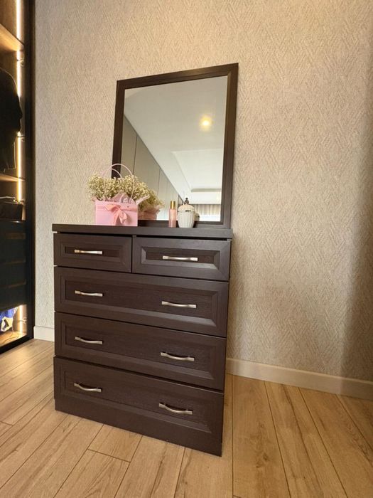 Комод для спальни