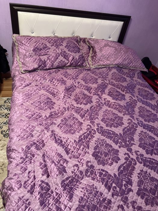 Продам спальный гарнитур