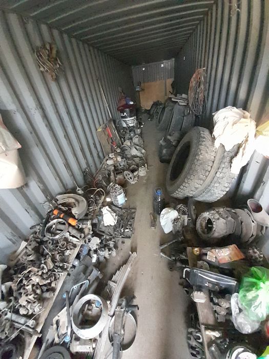 Зил запчастлар сотилади