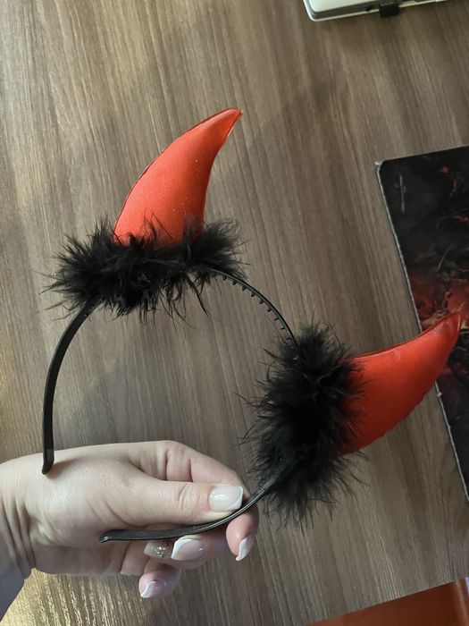 Ободок чертенка