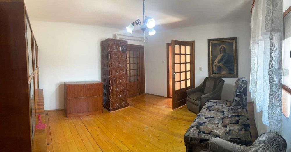 Casa in Vladimirescu 450 mp sau 1213 mp