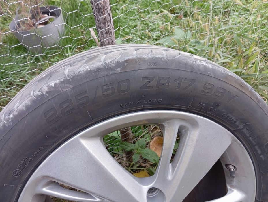 225/50/17,Kormoran,Dot12/2022,ca noi,gama Renault,cu senzori presiune