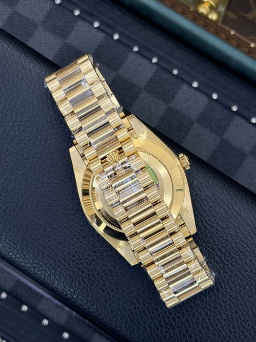Rolex Day-Date 40mm Yellow Gold Green Ombre Dial - ETA 3255