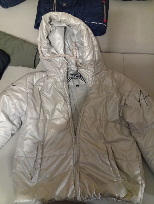 Верхняя одежда продам