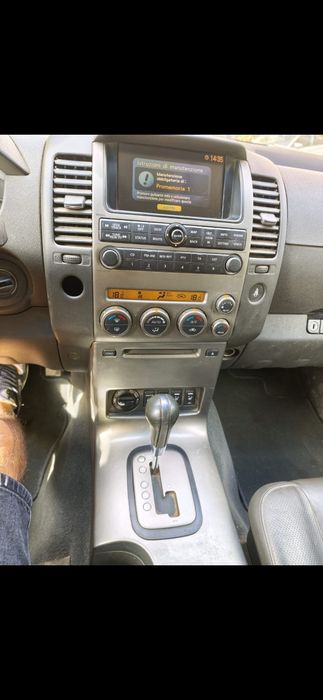 Vând Nissan Pathfinder an 2007