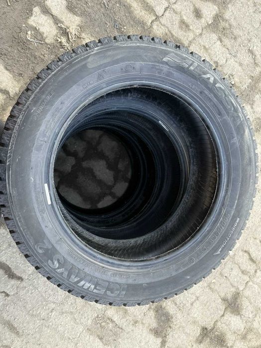 Зимние шины R16  (4 штуки)