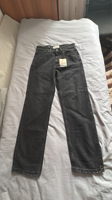 Blugi negri Pull&Bear