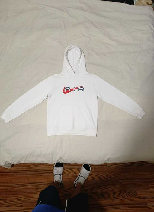 Оригинален суитчер на NIKE AIR 147-158