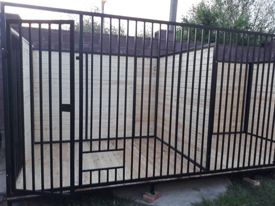 Вольеры для собак.