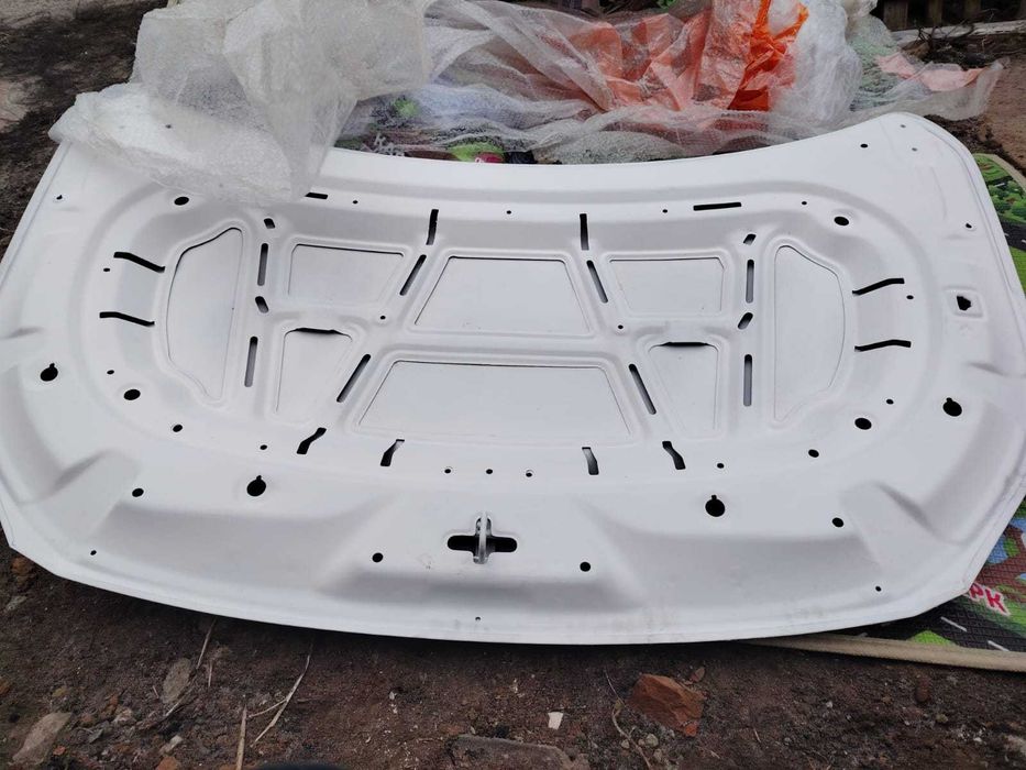 Капот Kia ceed  part number 66400-j7000