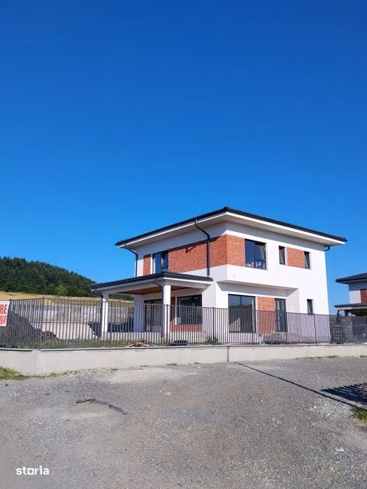 Casa individuala | 120 mp utili | Teren 500 mp | Chinteni - langa padu