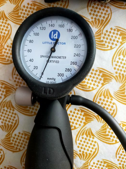 Танометр механическиц